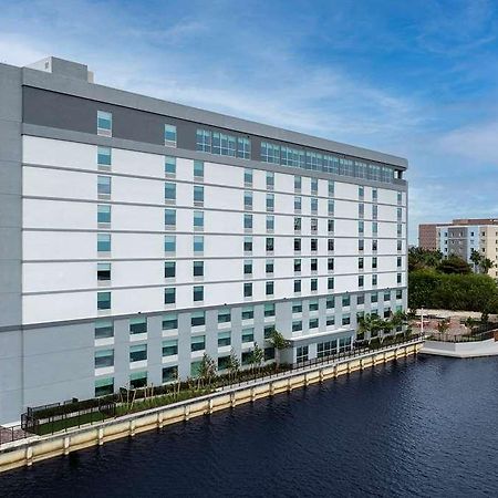 Tru By Hilton Miami Airport South Blue Lagoon Esterno foto